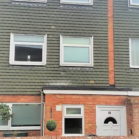 Swindon Old Town Duplex - Entercloud9Sa Apartment Exterior photo